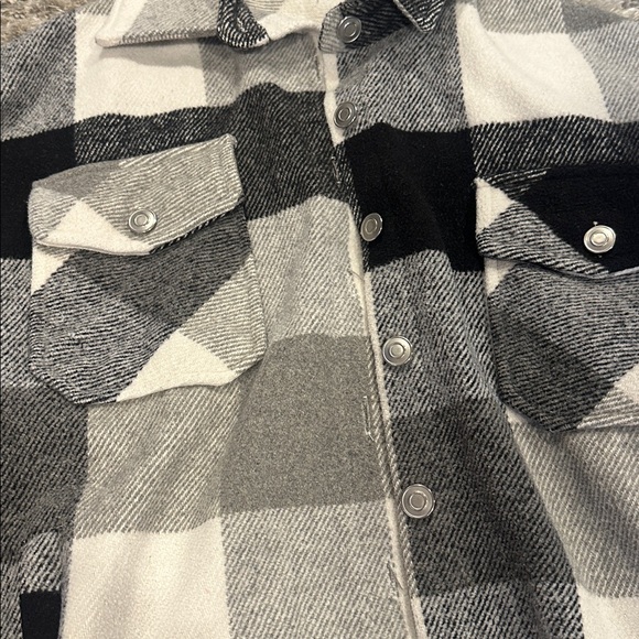 Flannel Button-Up shacket - Picture 2 of 4